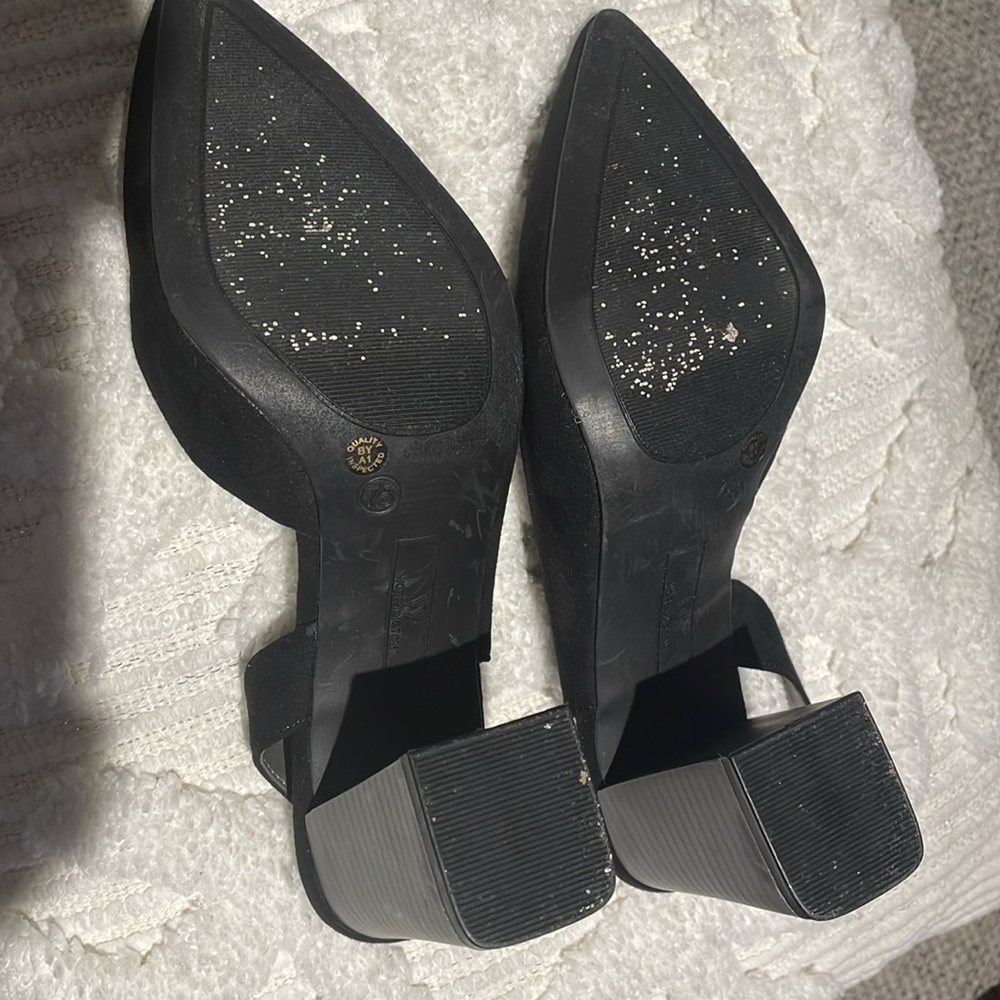 Beautiful suede w/thick thick heels - Picture 6 of 6